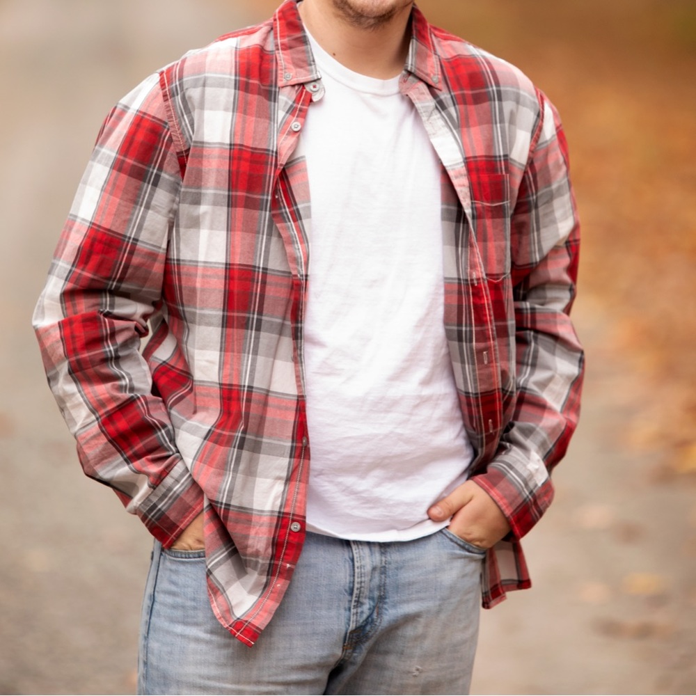 Men’s Button-up Shirt